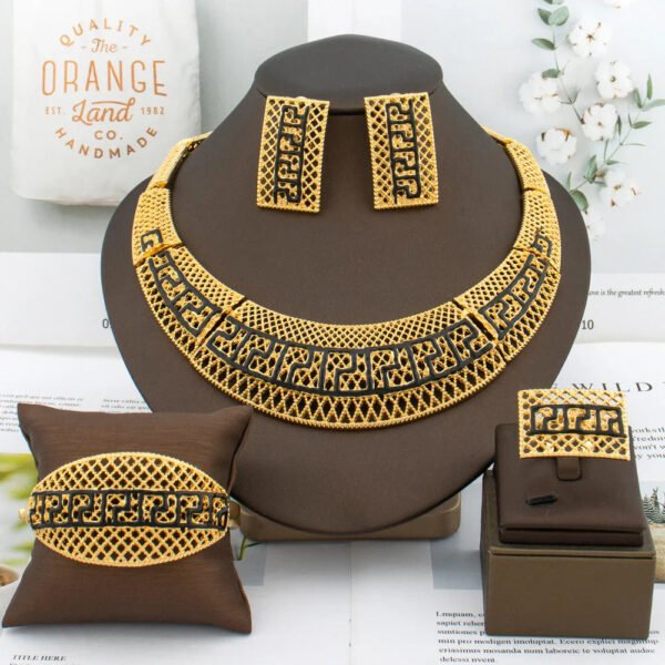 Yueming Jewelry Splendid Set