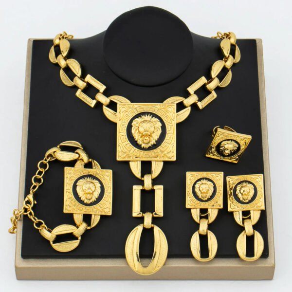 Yueming Copper Fashion Jewelry Extraordinary Set