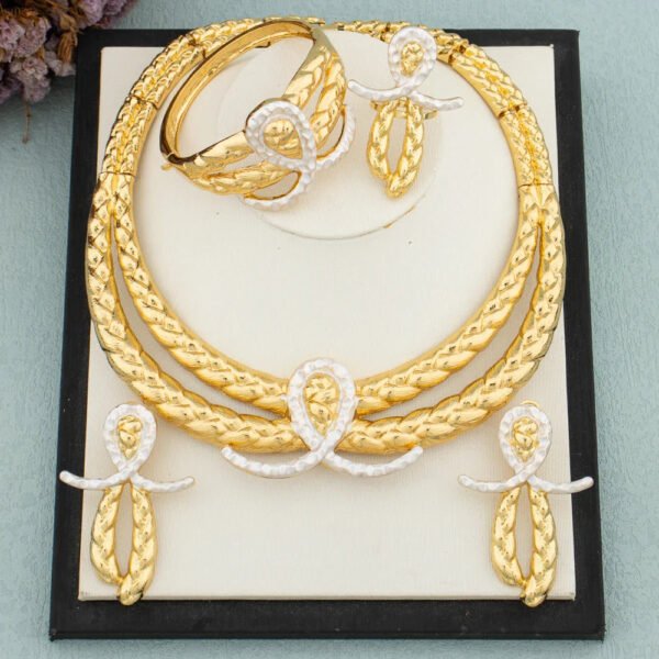 Yueming Christmas Jewelry Distinctive Set