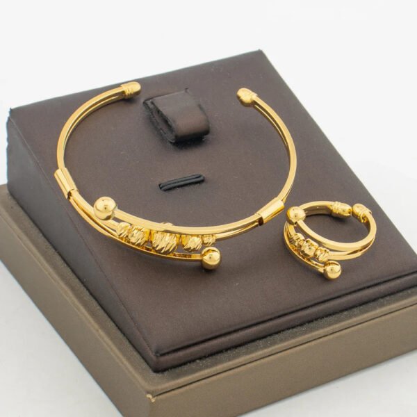 Yueming Wedding Ring Set