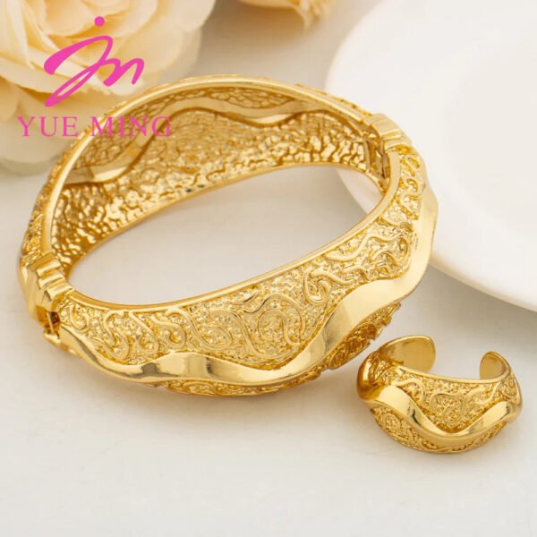 Yueming Ceremonial Bracelet