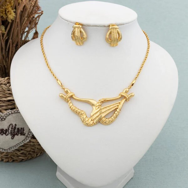 Yueming Luxury Wedding Jewelry Artistic Set