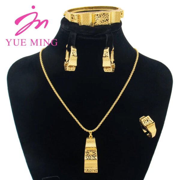 Yueming Fashion Wedding Jewelry Magnificent Set