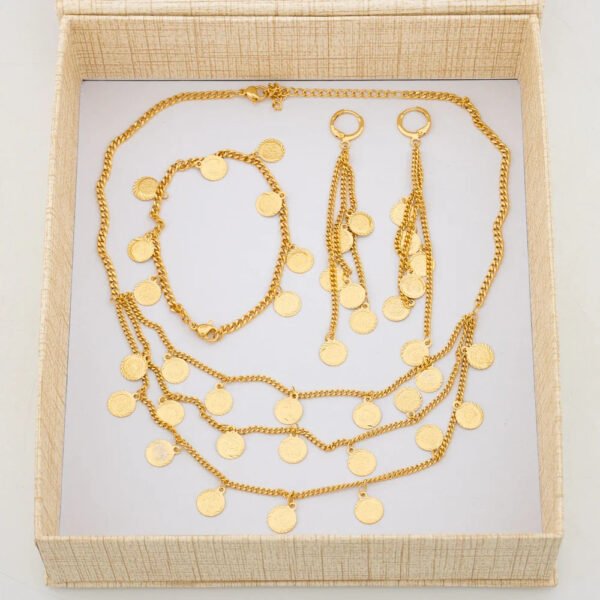 Yueming Fashion Jewelry Distinctive Set