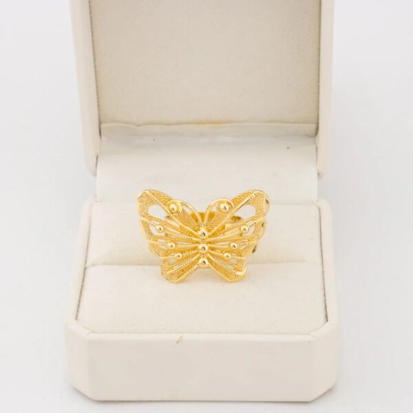 2025 Gold Color New Fashion Rings For Women Charming Love And Butterfly Jewelry Accessories For Wedding Banquet Party