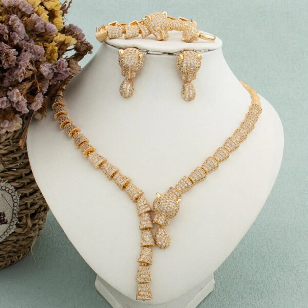 Yueming Fashion Party Necklace